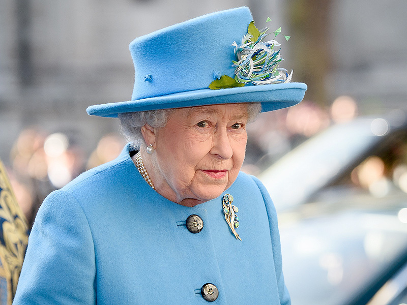 Listen to Clips From a Brand New Queen Elizabeth II Biography
