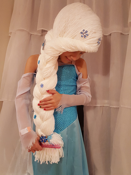 Young Cancer Patients Transform Into Fairy Tale Characters Thanks to Princess Wigs: 'They Get to Be a Kid Again'| Cancer, Medical Conditions, Real People Stories, The Daily Smile