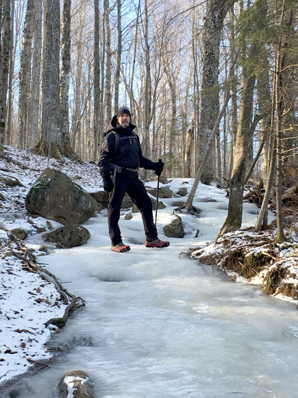 New Jersey Man with Terminal Lung Cancer Continues to Climb Mountains with His Son: Diagnosis 'Does Not Mean Your Life Is Over'| Cancer, Medical Conditions, People Scoop, Real People Stories, The Daily Smile