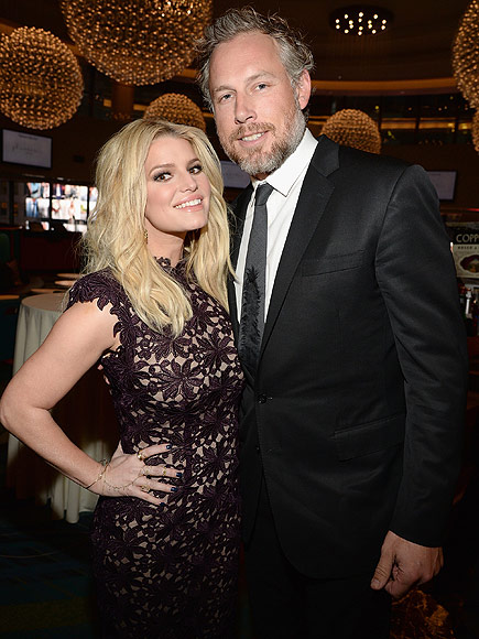 Jessica Simpson's Sexy Secret to Her Happy Marriage: 'Making Out!'| Music News, Jessica Simpson