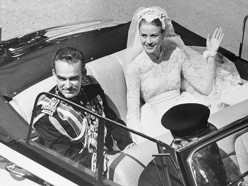 Why Princess Grace's Spectacular Wedding Tiara Wasn't Really a Tiara| The Royals, Charlene Wittstock, Grace Kelly, Prince Albert