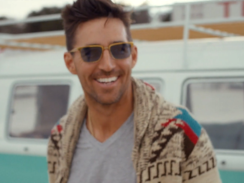Take a Ride with Jake Owen on His 'Love Bus'| Country, Music News, Jake Owen