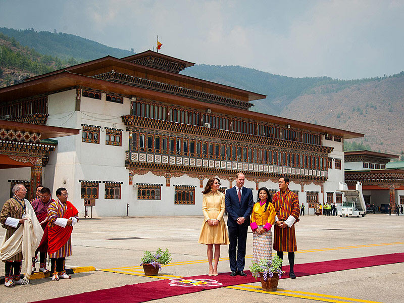 After a Tricky 'Captain-Only' Landing, Prince William and Princess Kate Touch Down in the Real Magic Kingdom| The British Royals, The Royals, Kate Middleton, Prince William