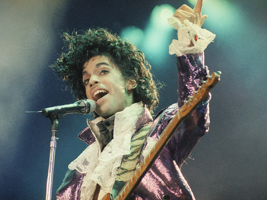 Percocet Found in Prince's System at Time of His Death: Report| Death, Untimely Deaths, Medicine, Substance Abuse, Prince
