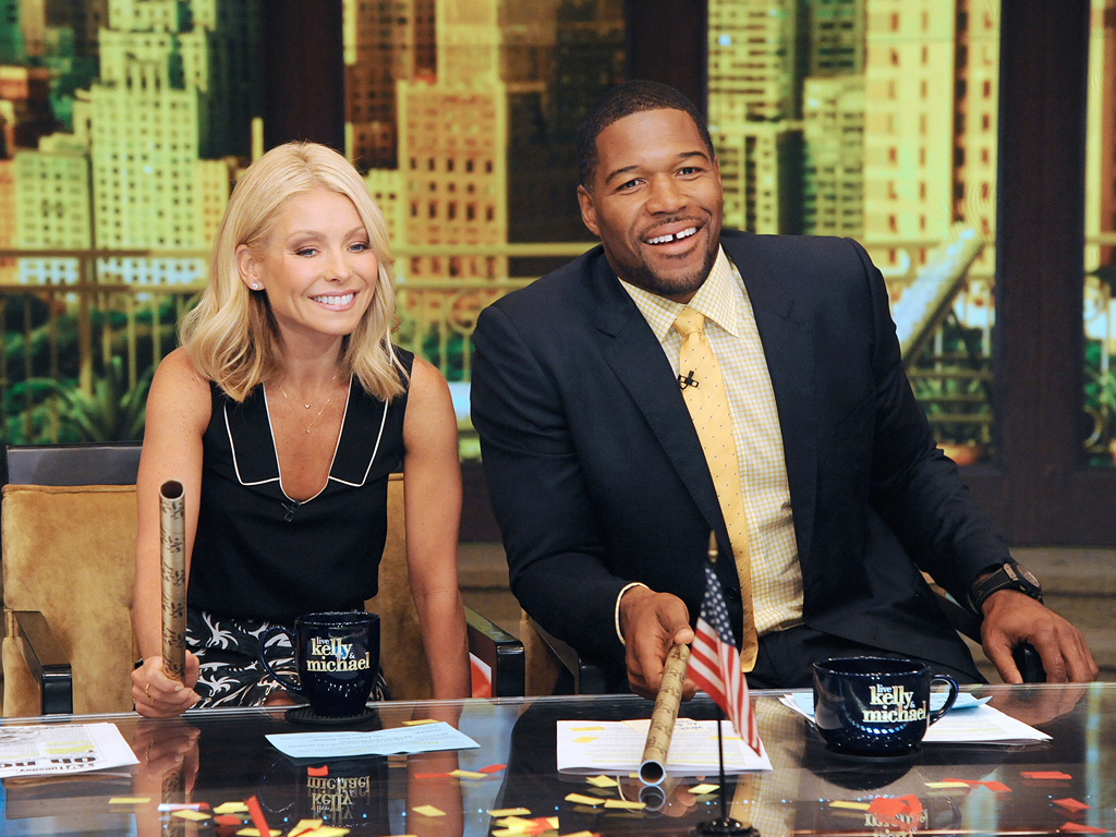 Kelly Ripa Is 'Hurt and Upset' by How Michael Strahan Handled His Departure: 'This Is Not About Him Taking a New Job,' Says Source| ABC, People Scoop, TV News, Kelly Ripa, Michael Strahan