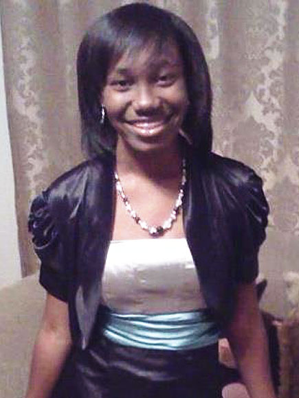 16-Year-Old Girl Found Dead in Ditch with Rollers in Her Hair| Crime & Courts, Death, Murder, True Crime, True Crime