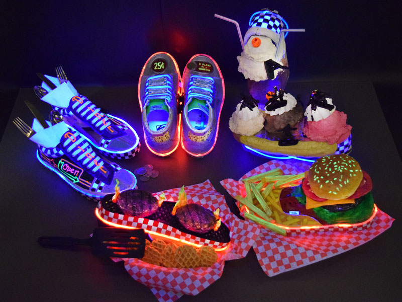 High Schoolers Customize Vans Sneakers to Win Money for Their School's Arts Program| Good Deeds, Around the Web, Real People Stories