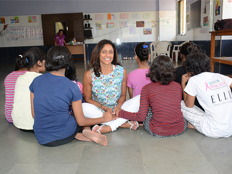 Scarlett Johansson's Trainer Shares Her Story of Teaching Fitness to Girls Rescued from Sex Trafficking in India| Diet & Fitness, Fitness, Fitness & Health Fads, Bodywatch