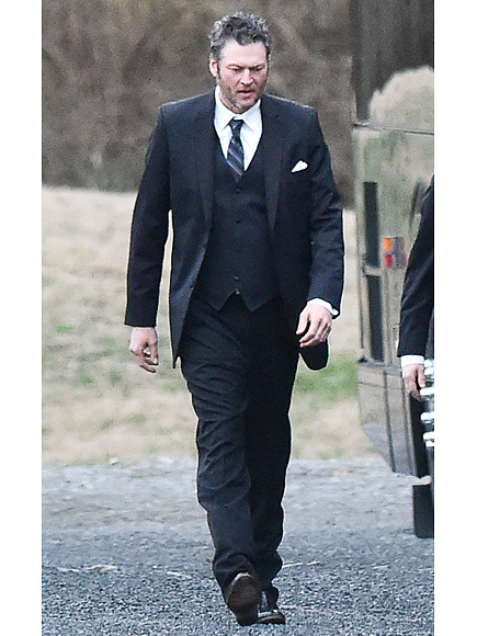 Why Blake Shelton Hates Dressing Up: 'It's Hard for Me to Disguise Man Boobs and Gut'| Country, Blake Shelton