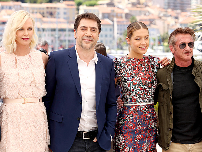 Exes Charlize Theron and Sean Penn Have Frosty Run-In During Cannes Photocall: It Was 'Like They'd Never Met'| Breakups, Cannes International Film Festival, Charlize Theron, Sean Penn