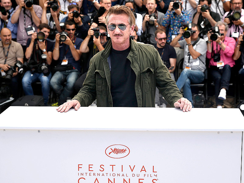 Exes Charlize Theron and Sean Penn Have Frosty Run-In During Cannes Photocall: It Was 'Like They'd Never Met'| Breakups, Cannes International Film Festival, Charlize Theron, Sean Penn