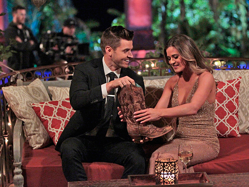 The Bachelorette Premiere: JoJo Fletcher Meets the Guys, Gets Her First