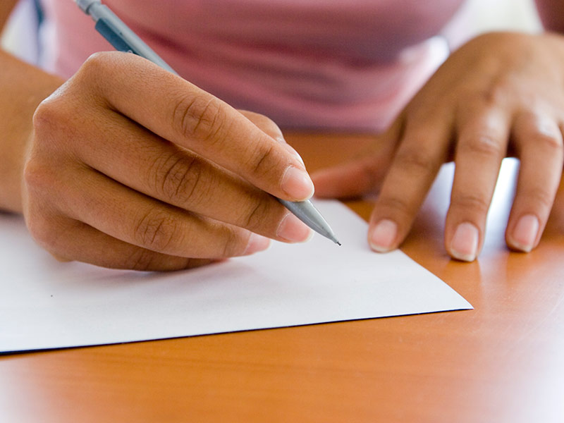 Teacher Pens 130 Personalized Notes to Her Students Following Heartbreaking Incident: 'You Never Know Who's ... - People Magazine