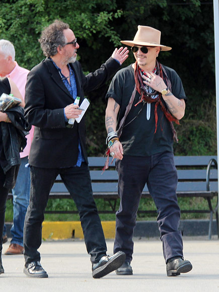 Johnny Depp and His Hollywood Vampires Band Visit Dracula's Castle with Tim Burton| Divorced, Hollywood Vampires, Alice Cooper, Amber Heard, Joe Perry, Johnny Depp