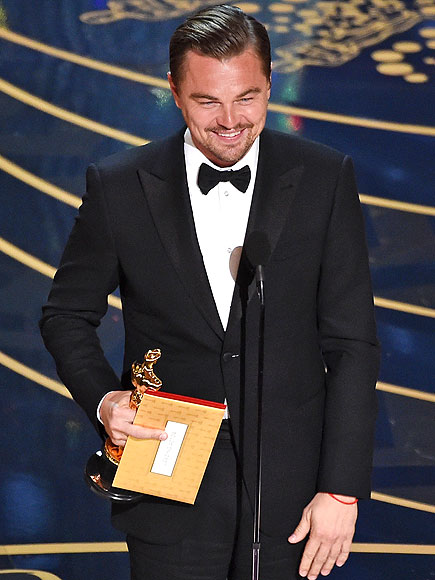 Leonardo DiCaprio Wins the 2016 Oscar for Best Actor for The Revenant| Academy Awards, Oscars 2016, Bryan Cranston, Eddie Redmayne, Leonardo DiCaprio, Michael Fassbender