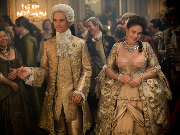 Outlander S Infamous Swan Nipple Piercing Dress Is Here And It S More Jaw Dropping Than You