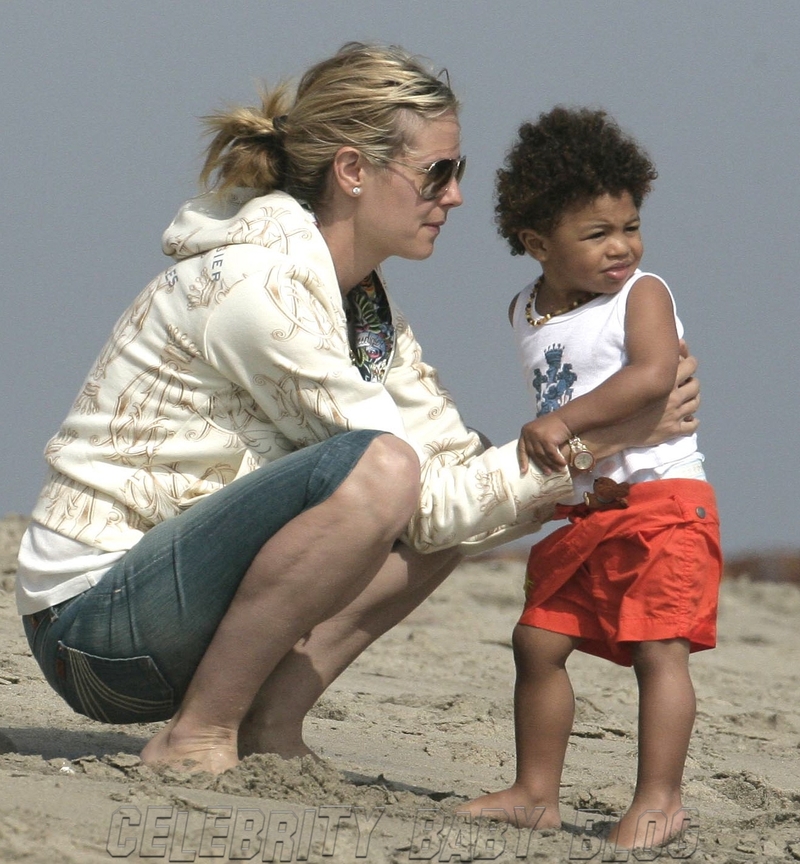 seal and heidi klum children. Heidi Klum was #39;built to have