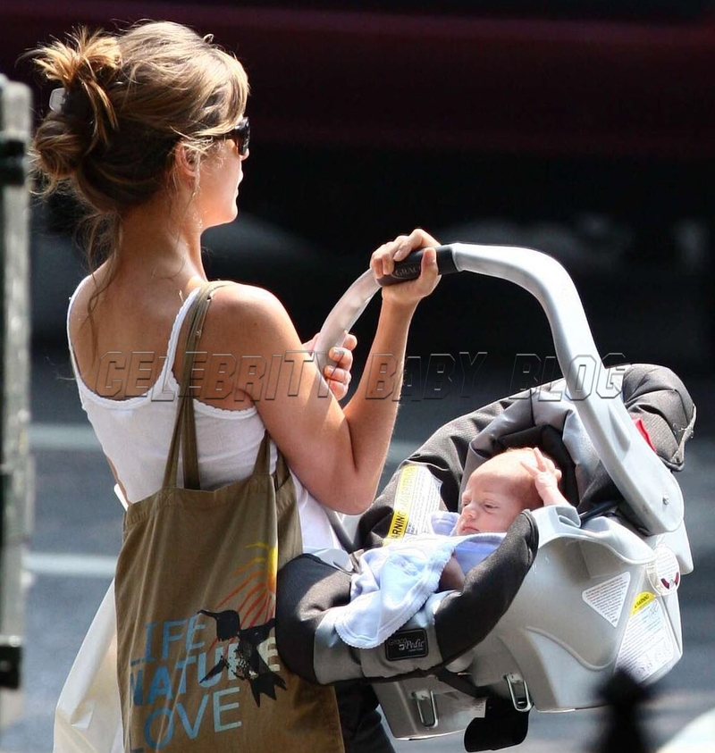 Keri_russell_071007_03_cbb Keri_russell_071007_03_cbb