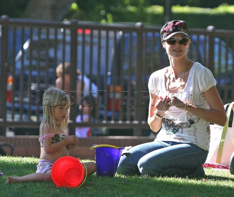 Heidi_klum_071107_17_cbb Heidi_klum_071107_17_cbb