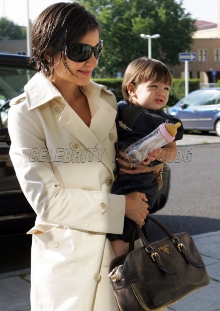 Katieholmes_suricruise_136547_cbb Katieholmes_suricruise_136547_cbb