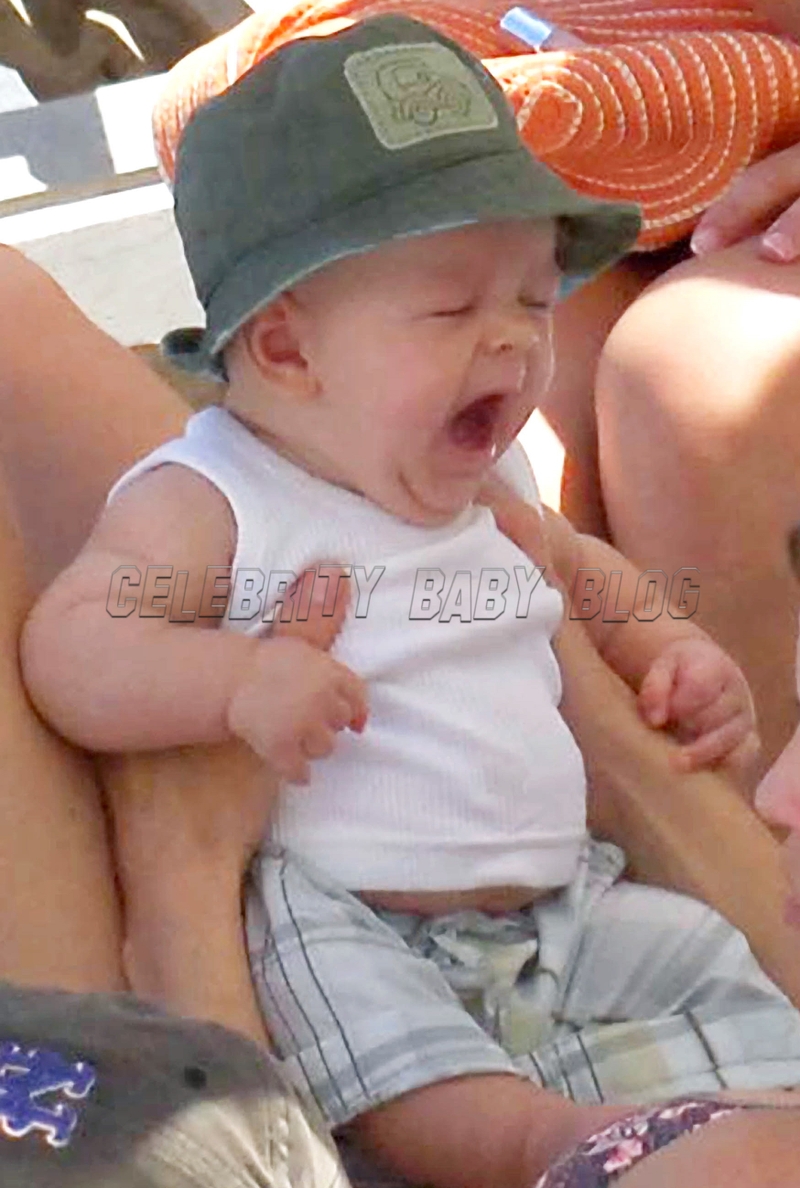 Crow_wyatt_070711_16_cbb Crow_wyatt_070711_16_cbb