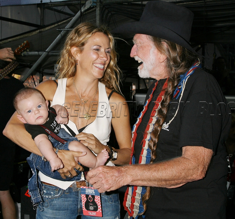Sheryl Crow - Anything But Down Sheryl Crow - Anything But Down