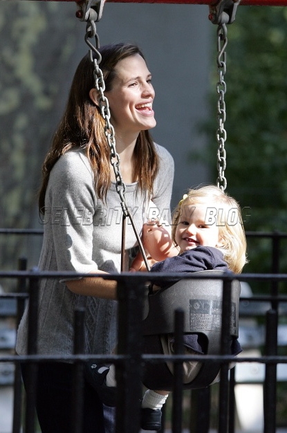 Jennifergarner61625_cbb Jennifergarner61625_cbb