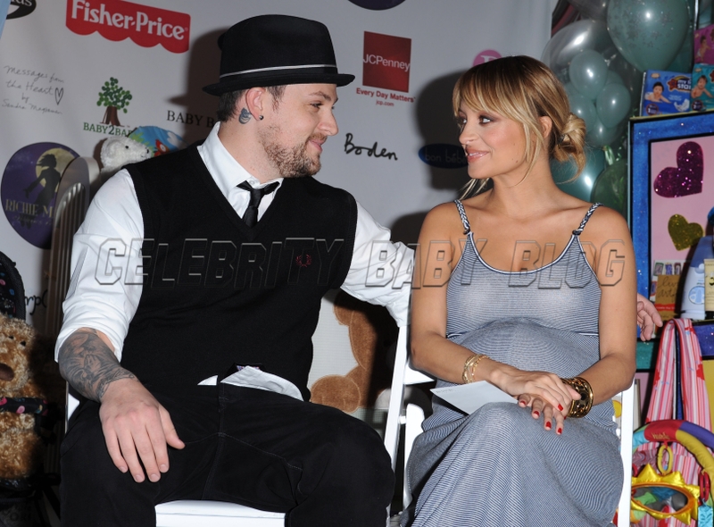 Nicolerichie_n_b_gr_30_cbb Nicolerichie_n_b_gr_30_cbb