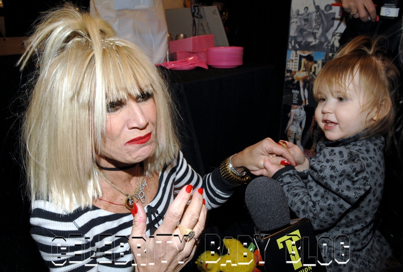 Betseyjohnsonlaylapt110931cbbjpg Betseyjohnsonlaylapt110931cbbjpg