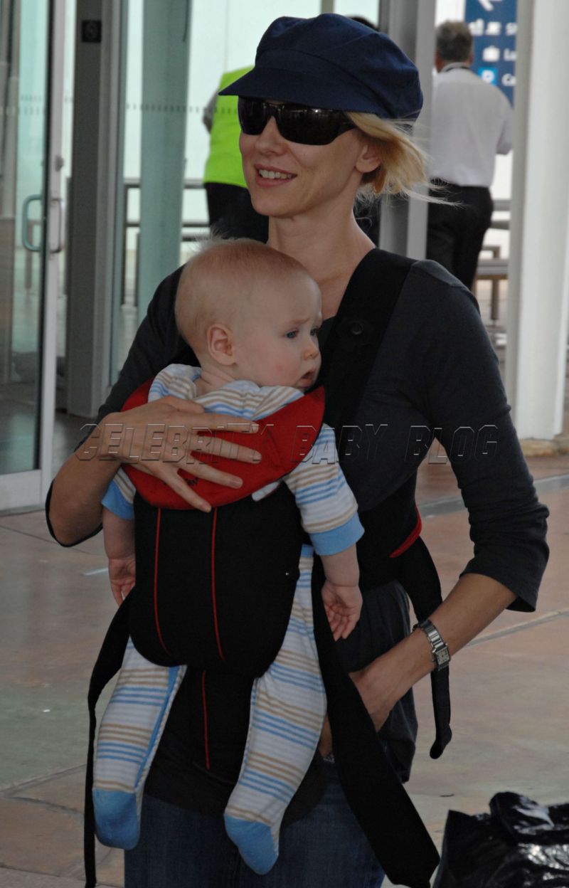Naomiwatts_baby_24_021708_cbb Naomiwatts_baby_24_021708_cbb