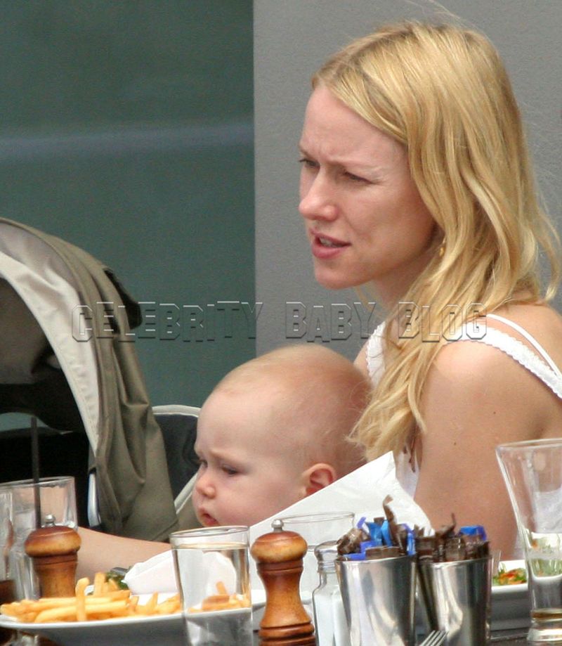 Actress Naomi Watts' and her 7monthold son Alexander'Sasha' Pete