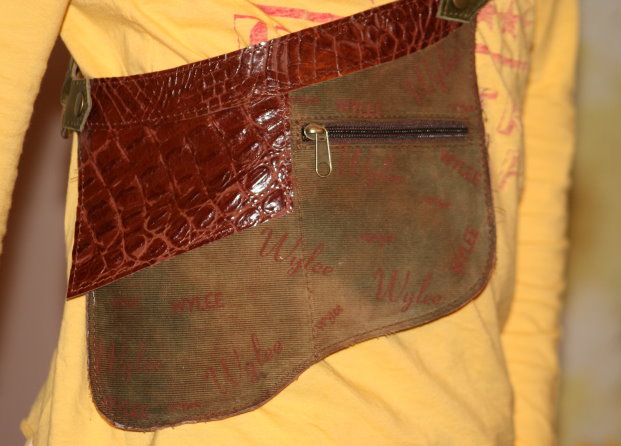 Brianlittrellwyleebagcloseup_2