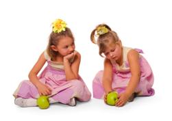 Two_little_girls_small