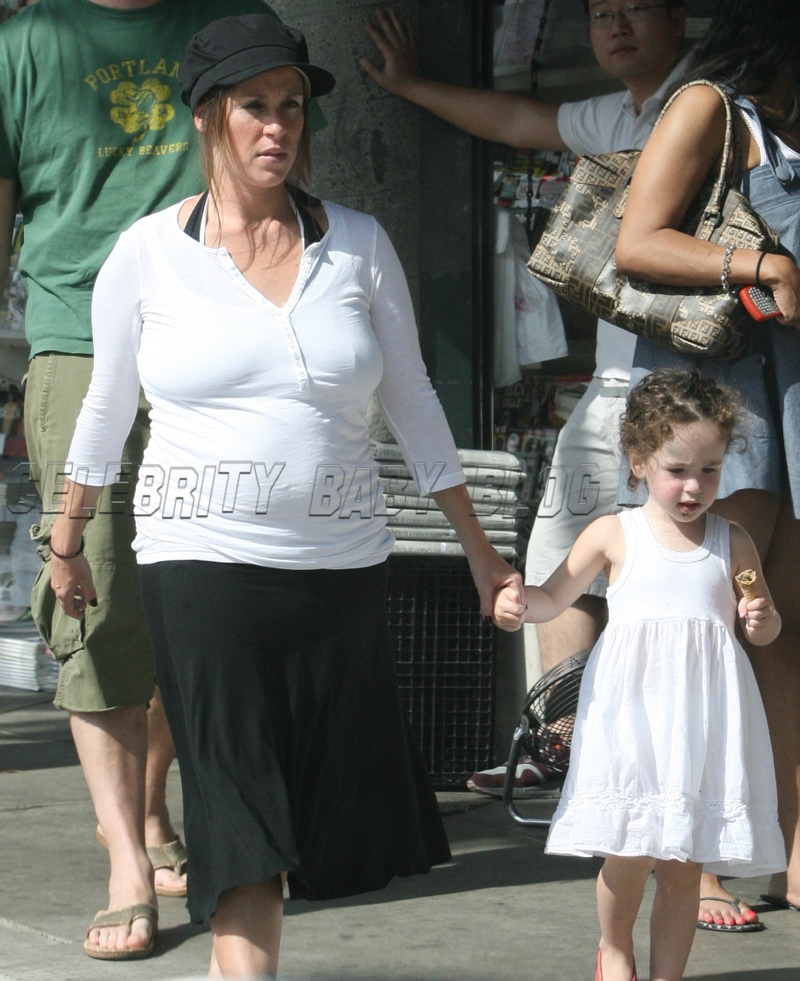 Soleil Moon Frye and family at the Avocado Grill