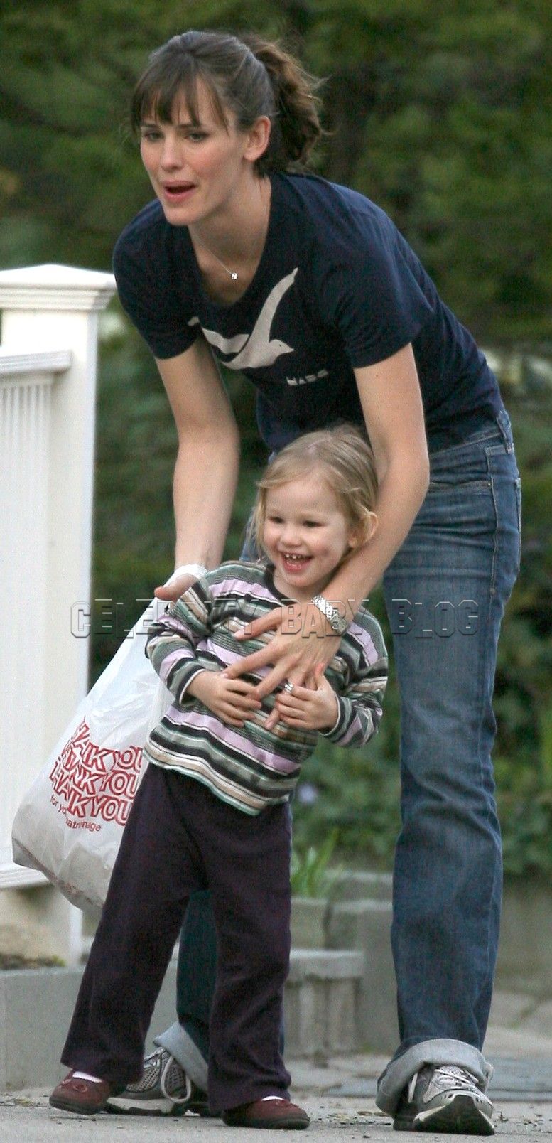 jennifer garner kids pictures: actress Jennifer Garner