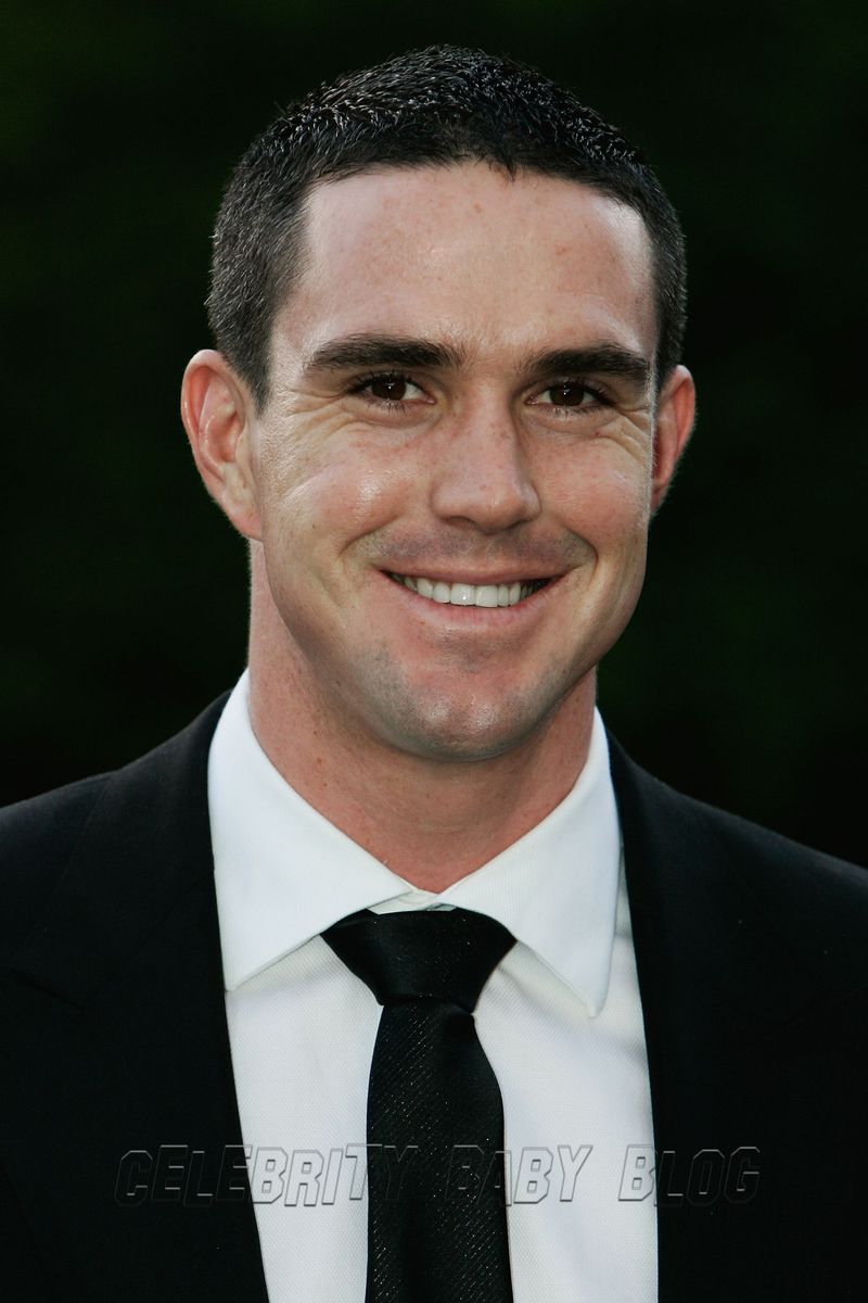 Cricketer Kevin Pietersen, 27, has admitted he would love to have a baby with wife Jessica Taylor, also 27, formerly of British band Liberty X. However, ... - kevinpietersen949315_cbb