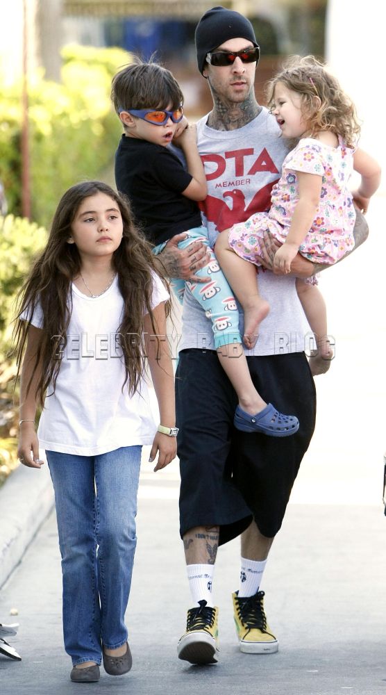 travis barker and family