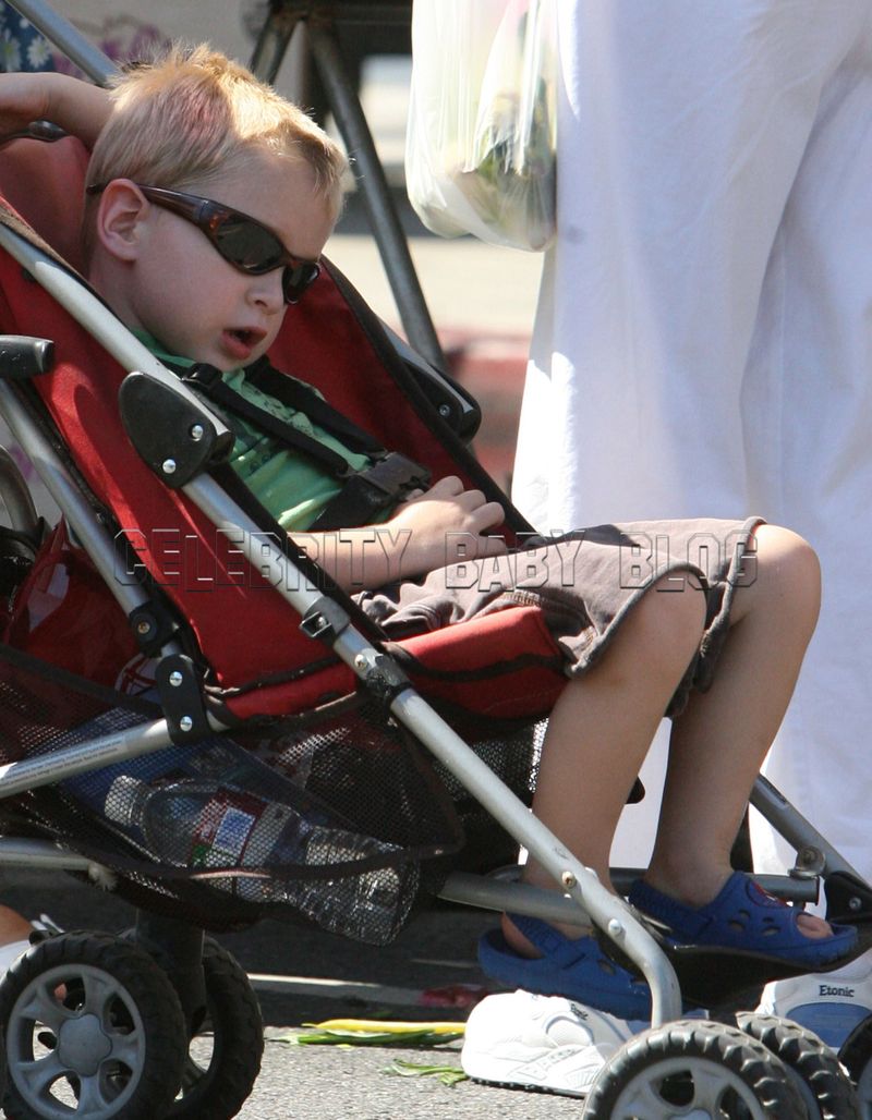 Alison sweeney age' / 'alison a...