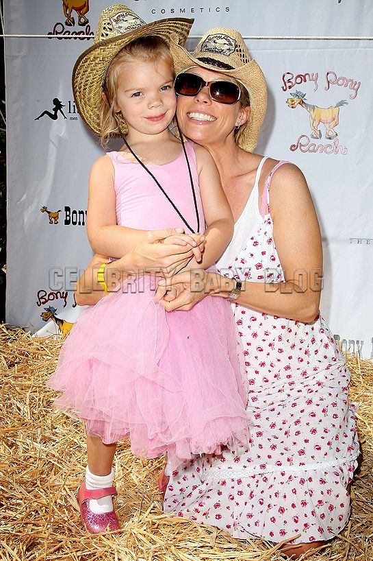 Cheryl_hines_cbbjpg Cheryl_hines_cbbjpg
