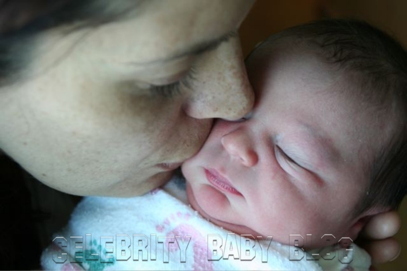 Chantal_kreviazuk_salvador_exclus_2 Chantal_kreviazuk_salvador_exclus_2