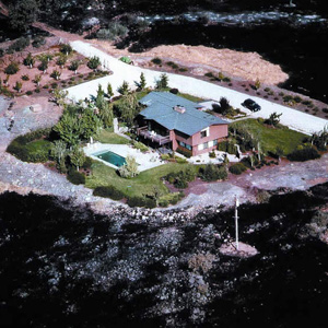 Defensible Space Saved Home