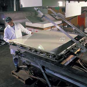 Tub Molding Machine 