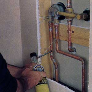 soldering copper pipes