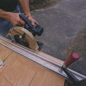 shortening closet doors with a portable circular saw