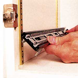 Step Six; attach drawer slides to standards








 standards