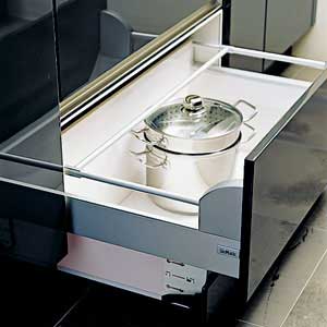 toekick storage drawer from SieMatic