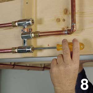 Repairing a sweaty toilet