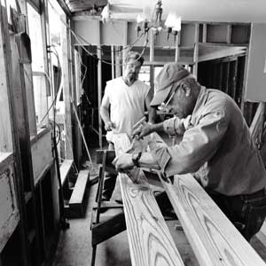 men laying lumber 