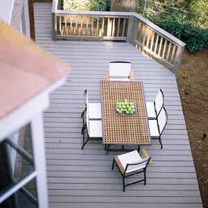 Timeless House basement-level deck