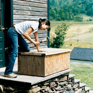 Building worm bins